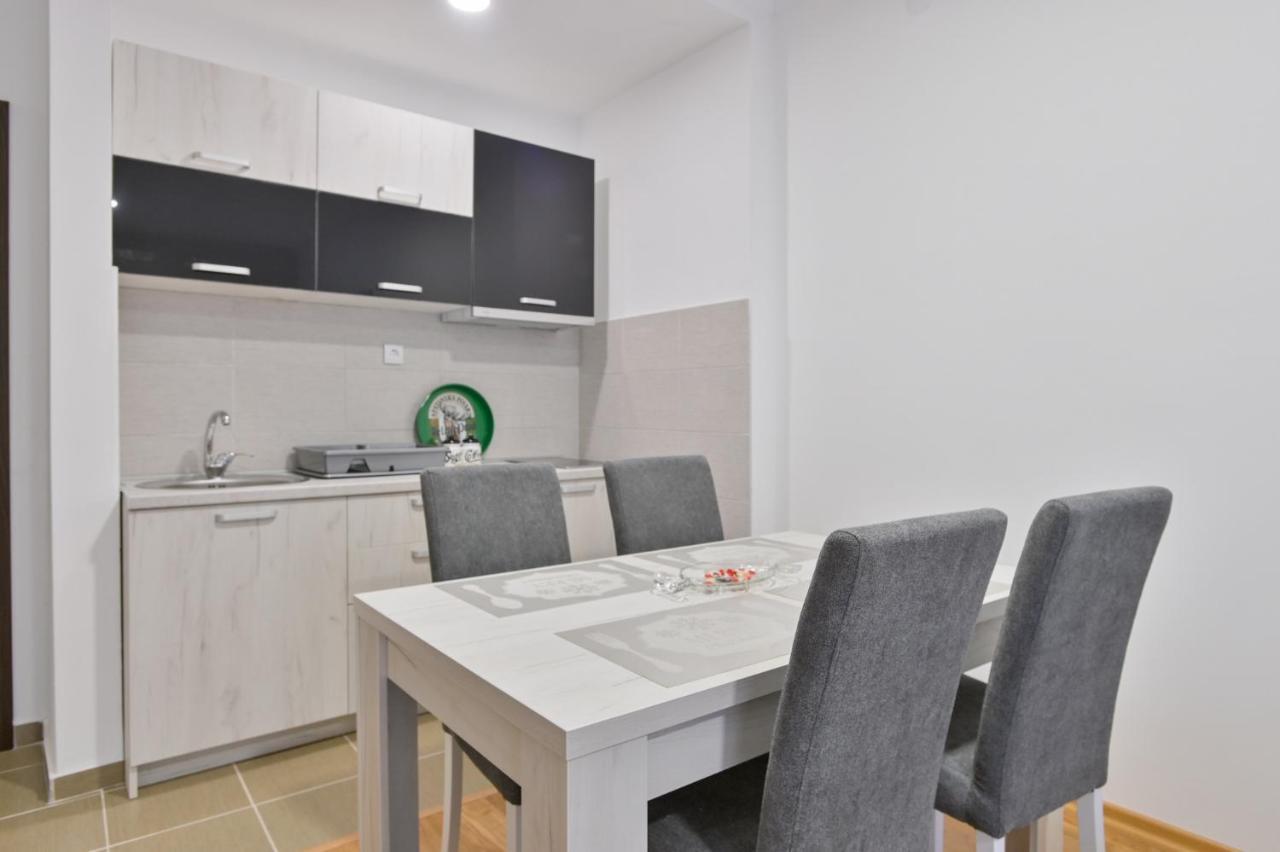 Apartment White Bear ซลาตีบอร์ ภายนอก รูปภาพ