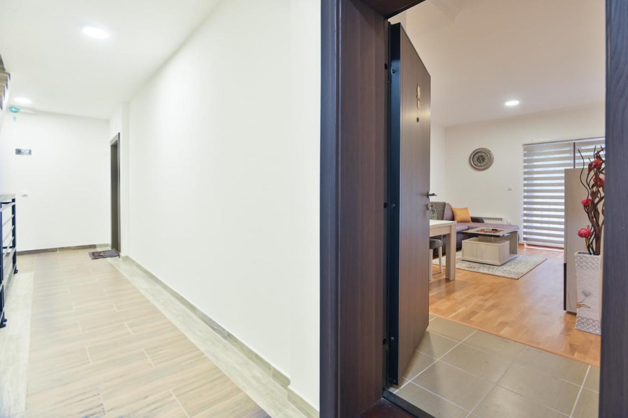 Apartment White Bear ซลาตีบอร์ ภายนอก รูปภาพ