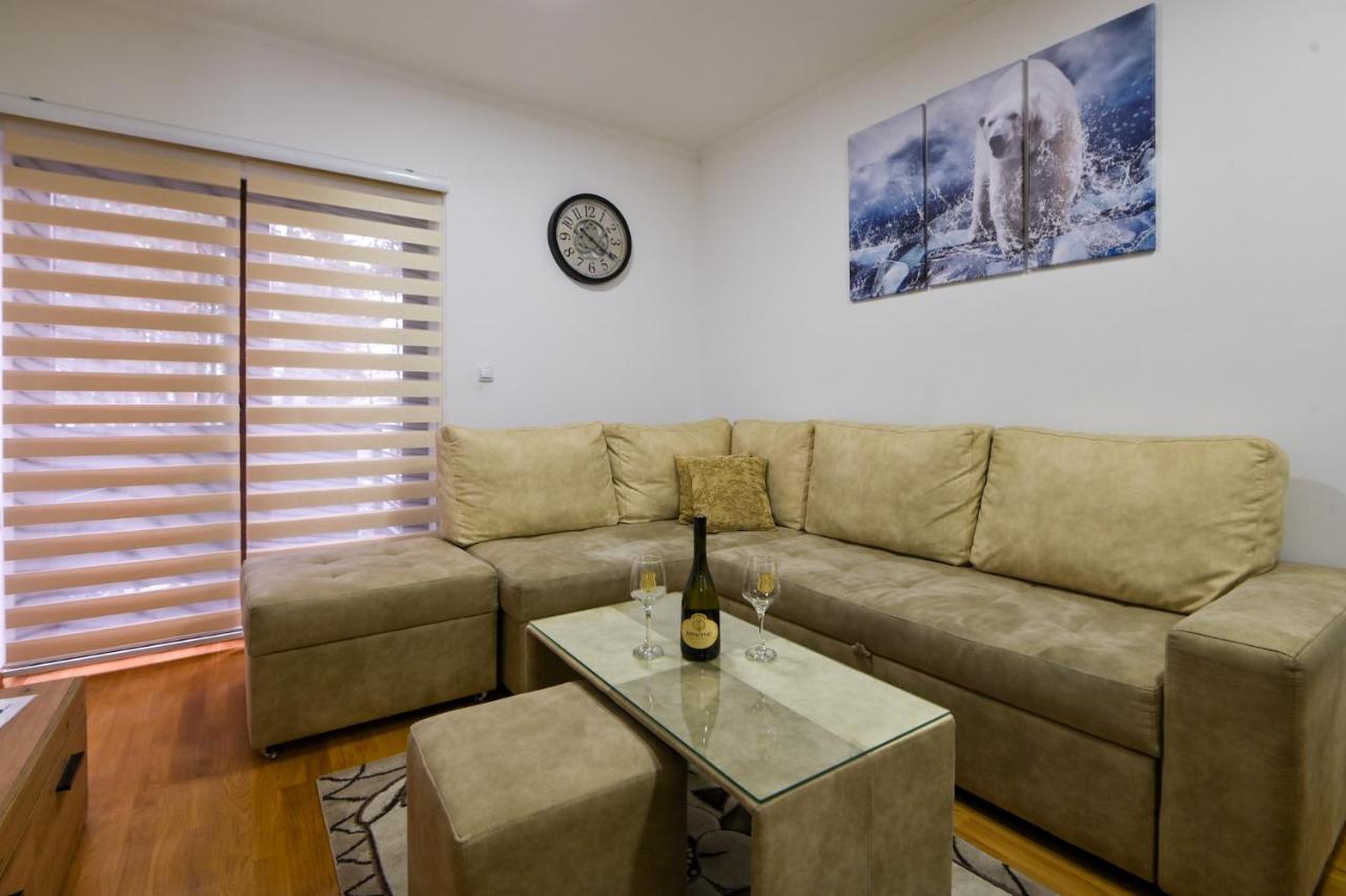 Apartment White Bear ซลาตีบอร์ ภายนอก รูปภาพ