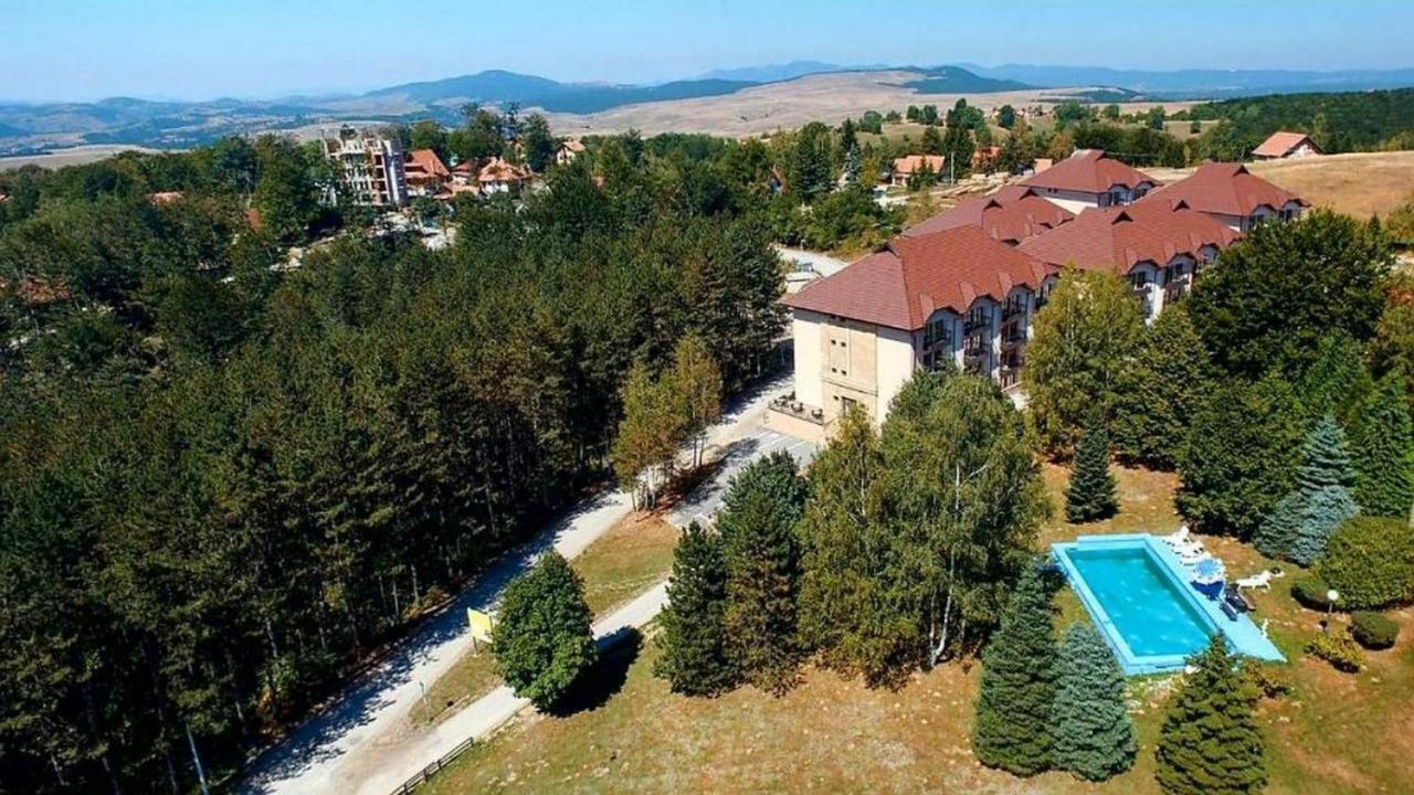 Apartment White Bear ซลาตีบอร์ ภายนอก รูปภาพ